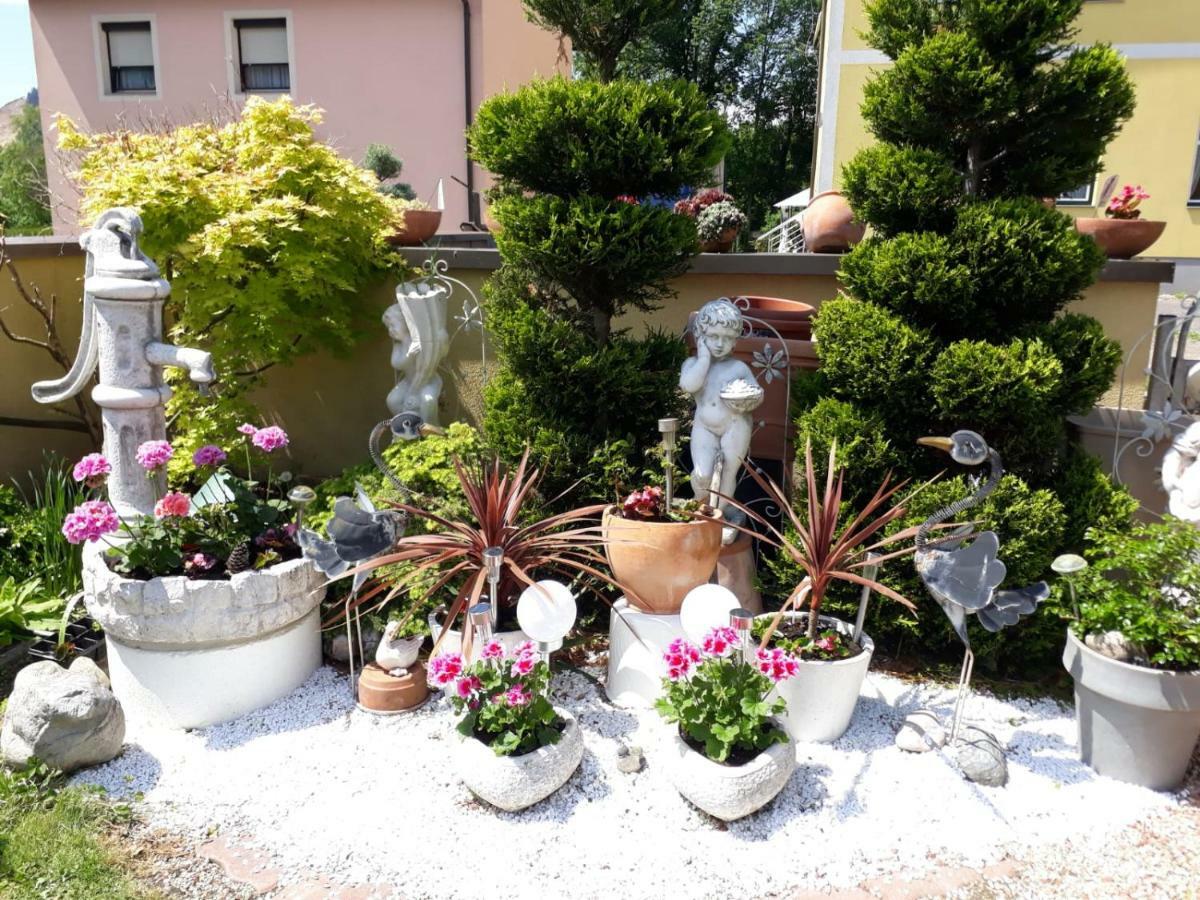 Apartament Auszeit Leoben 1 Mit Terasse Und Gratis Parkplatz Zewnętrze zdjęcie